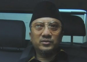 Ustaz Yusuf Mansur Raih Gelar Doktor dari Universitas Trisakti