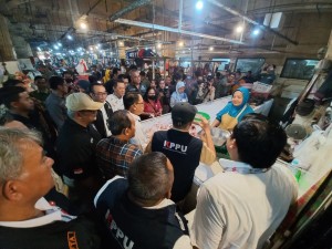 Pastikan Ketersediaan Bahan Pokok Jelang Ramadhan, KPPU Sidak Pasar di Surabaya