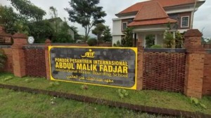 Launching Ponpes Abdul Malik Fadjar, Muhadjir: Kehadiran Perguruan Harus Menginspirasi