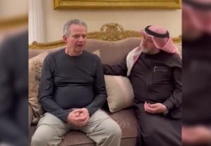 Ilmuwan Harvard Henry Larson Mualaf, Langsung Tunaikan Puasa dan Shalat Tarawih