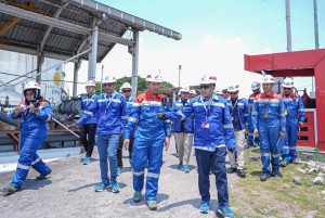 Jelang Lebaran 2024, Direksi Pertamina Patra Niaga Cek Kesiapan Terminal BBM dan LPG Surabaya