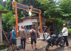 Sambut Idul Fitri, Karang Taruna 17 Desa di Probolinggo Renovasi Mushola dan Bantu Dhuafa