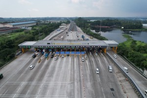43 Ribu Kendaraan Tinggalkan Jakarta Lewat Tol Cikampek Utama pada H-7 Lebaran