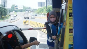 16 Ribu Kendaraan Alami Saldo E-Toll Kurang Saat Arus Mudik Lebaran