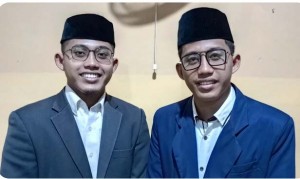 Cerita Santri Kembar Lolos SNBP Unair: Tak Putus Berdoa, Ridha Ibu dan Guru