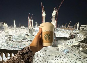 Dikecam Akibat Pamer Starbuck di Masjidil Haram, Anak Zulhas Pertanyakan Gerakan Boikot