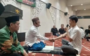 Sejak 2019 Tertarik Islam, Revaldo Ucapkan Kalimat Syahadat di Masjid An-Nahdlah PBNU
