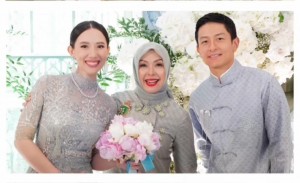 Rio Haryanto Resmi Lamar Athina Papadimitrou Keponakan Sandiaga Uno