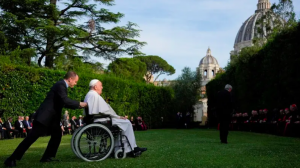 Paus Fransiskus Desak Bantuan Kemanusiaan untuk Gaza, dan Dukung Proposal Gencatan Senjata