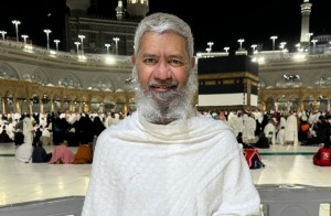 Zakir Naik dan Keluarga Berangkat Haji Atas Undangan Arab Saudi