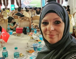 Alasan Adik Ipar Eks PM Inggris Tony Blair, Lauren Booth Peluk Agama Islam