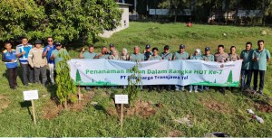 Rayakan HUT ke-7, PT Jasamarga Transjawa Tol Tanam 700 Bibit Pohon