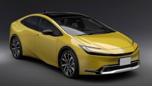 All New Prius dan GR Yaris Otomatis, Dua Jagoan Toyota Bakal Hadir di GIIAS 2024
