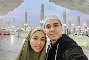 Tak Pernah Unggah di Medsos Saat Berhaji, Rionaldo Stokhorst Dipuji Warganet