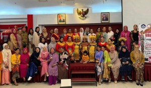 Susuri Sejarah Kebaya di 3 Negara, Komunitas Kebaya Menari Tukar Informasi Sejarah