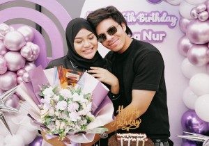 Aurel Hermansyah Dapat Kado Mewah dari Suami, Begini Pandangan Islam Memuliakan Istri