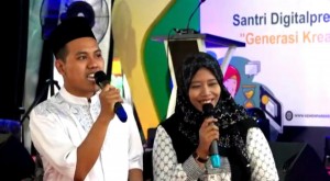 Menparekraf Ajak Santri Ponpes Qomaruddin Gresik Ciptakan Konten Promosikan UMKM