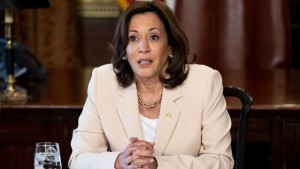 Mantan Penasihat Biden Memprediksi Kamala Harris akan Kalahkan Donald Trump