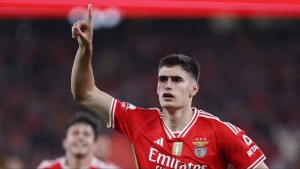 Manchester United 'Yakin' Bisa Datangkan Antonio Silva di Bawah Klausul Pelepasan Rp1,4 Triliun