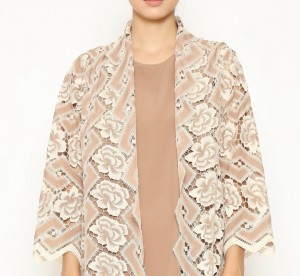 Mudah Dipadupadan, Outer Jadi Must Have Item di Lemari