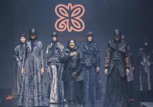 Samasta, Koleksi Eksklusif Karya Desainer Rya Baraba