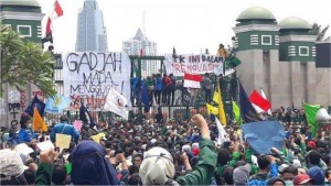 Gelombang Protes Nasional Menentang Manuver DPR Meledak di Jakarta, Jogja dan Kota Lain
