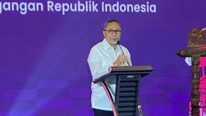 Mendag Zulkifli Hasan: Surplus Perdagangan Indonesia 50 Bulan Berturut-turut, Ekonomi Tumbuh di Atas 5%