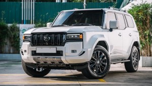 Toyota Land Cruiser Prado LC250 Emang Gagah, Macho Banget dan Bikin Goyah