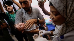 Vaksin Polio Mulai Disebar di Gaza yang Dilanda Perang, Apa Dampaknya?