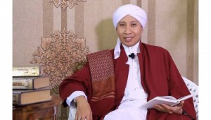 Mitos Bulan Maulid: Benarkah Ada Larangan Khusus? Buya Yahya Beri Pencerahan