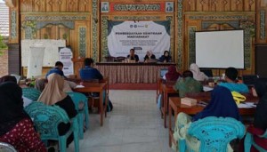 Unair Dampingi UMKM Besur Lamongan Peroleh Legalitas Usaha dan Pelatihan Ekspor