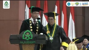 Nekad Minta Jadi Menantu Rektor Lewat WA, Wisudawan UIN Makassar Ini Dikasih 3 Syarat