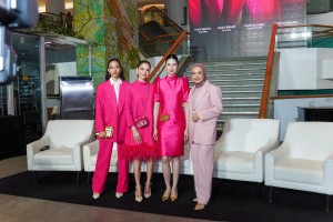 Empat Brand Ambassador Buttonscarves Terbaru, Semuanya Ikon Fesyen dan Film