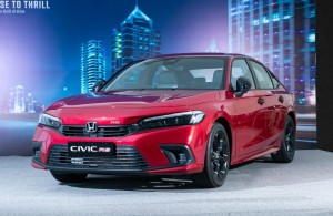 Honda Civic RS 2024, Sedan Sporty yang Bikin Iri Tetangga