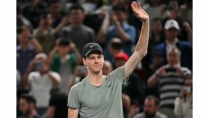 Jannik Sinner Buktikan Yang Terbaik: Kalahkan Djokovic di Shanghai Master Dan Gagalkan Gelarnya ke 100