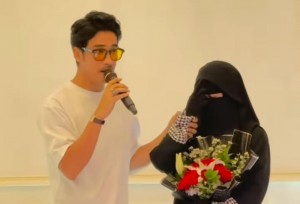 Heboh Foto Syur Mirip Abidzar, Umi Pipik Minta Sang Anak Bersabar