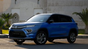 Toyota Luncurkan Hyryder Versi Baru! Lebih Eksklusif, Harga Masih Terjangkau