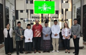 Berkunjung ke PWNU Jatim, Staf Kedubes Inggris Tanyakan Pandangan soal Israel-Palestina
