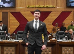 Lancar Bicara di Rapat DPR, Public Speaking Verrel Bramasta di Luar Prediksi Warganet