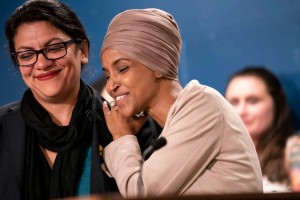 Rashida Tlaib dan Ilhan Omar, Dua Politikus Muslimah yang Menang Lagi di Pemilu AS