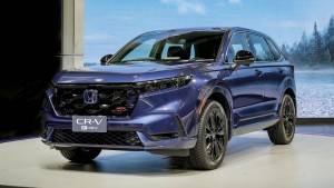 Intip Honda CR-V Hybrid RS 2024 Seharga Rp814 Juta: SUV Premium dengan Teknologi Canggih untuk Keluarga Indonesia
