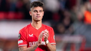 Breaking News! PSV Siapkan Tawaran Spesial untuk Bek Timnas Indonesia!