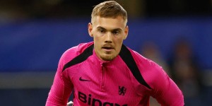 Fans Chelsea Minta Kiper Muda Jorgensen Jadi Starter Lawan Aston Villa, Ini Alasannya