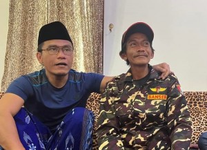 Banyak Tawaran Umrah, Sunhaji Pilih Diumrahkan Gus Miftah, Netizen: Diintimidasi!