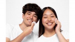 Perbedaan Perawatan Kulit Pria dan Wanita, Ini Penjelasannya