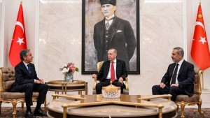 Bertemu Erdogan, Menlu AS Cari Jalan Damai untuk Suriah