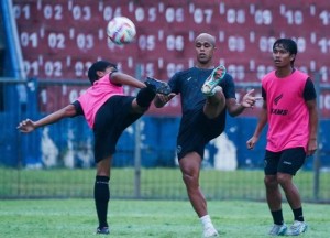 Jadwal Lengkap Pertandingan Liga 1 Pekan 15, Ada Derby Jatim