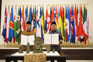 6 Objek Diduga Cagar Budaya Berhasil Dipulangkan, Menlu Sugiono Serahkan ke Menbud Fadli Zon