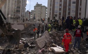 Golden Hour: Berapa Lama Korban Gempa Bisa Tahan di Reruntuhan?