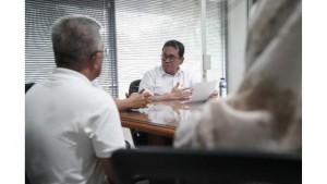 Dukung Ekspor Produk Unggulan Daerah, Mendag Budi Santoso Kunjungi Pabrik Pengolahan Kelapa di Minahasa Utara